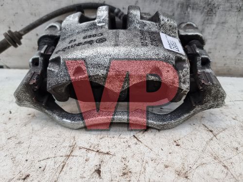 2025 Citroen Relay - OS Drivers Right Front Caliper & Carrier 15" - 3,635 Miles