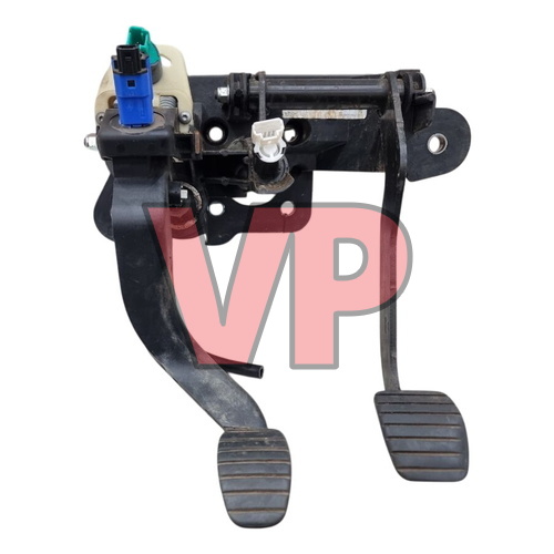 2020 Master Movano NV400 - Brake & Clutch Pedal Box Master Cylinder