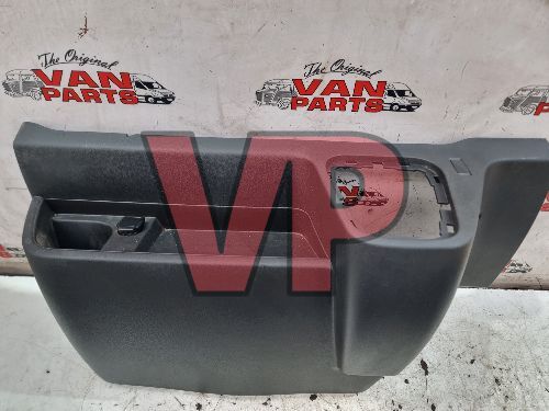 2020 Vauxhall Movano - Dash Centre Console Plastic Surround Panel (19-22)