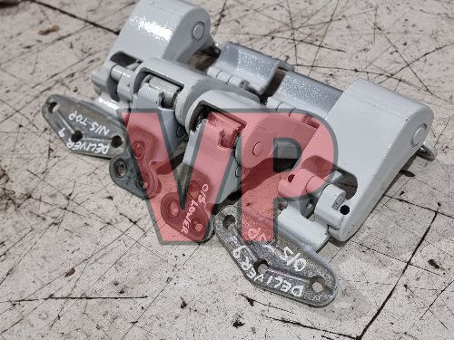 2024 LDV Maxus Deliver 9 Rear Door Hinges Set Left Right White 2,175 Miles!