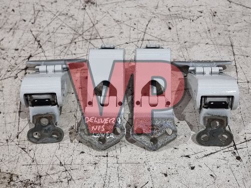 2024 LDV Maxus Deliver 9 Rear Door Hinges Set Left Right White 2,175 Miles!