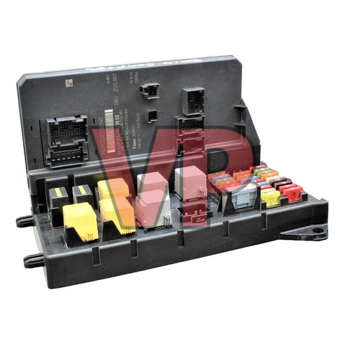 VW Crafter Merc Sprinter - SAM Unit Fuse Box (06-17)