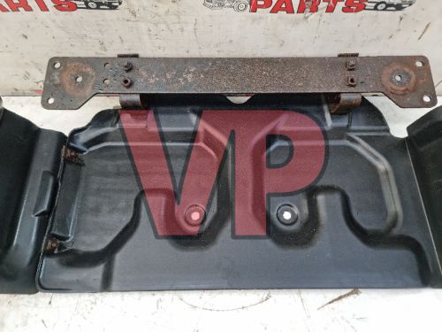 2013 MITSUBISHI FUSO Canter Radiator Under Cover Splash Guard Shield