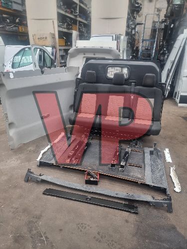 Ford Transit Custom Crew Cab Rear Seat Conversion Bulkhead Brackets Roof Lining