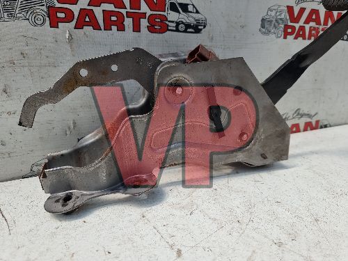 2013 NISSAN NV200 - Brake Pedal Assembly - 40k Miles Only